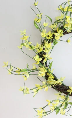 Northlight Forsythia Twig Artificial Floral Wreath, Yellow 12-Inch 6 Northlight Forsythia Twig Artificial Floral Wreath, Yellow 12-Inch -Chic Christmas Decoration 2sc8lkymoweai1b7ejqjptftsluu68f5 34468.1588373691