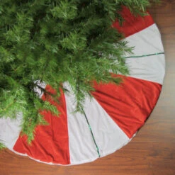 Northlight 48" Red And White Peppermint Twist Stripes Christmas Tree Skirt 5 Northlight 48" Red And White Peppermint Twist Stripes Christmas Tree Skirt -Chic Christmas Decoration northlight 580006go 1 14388.1588362539