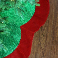 Northlight 60" Metallic Green And Red Trim Scalloped Edge Christmas Tree Skirt -Chic Christmas Decoration northlight l00052 3 65765.1599786792