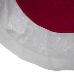 Northlight 48" LED Red Quilted Velvet Iridescent Christmas Tree Skirt With Faux Fur Trim 5 Northlight 48" LED Red Quilted Velvet Iridescent Christmas Tree Skirt With Faux Fur Trim -Chic Christmas Decoration northlight l27907 1 91891.1588369222