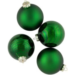 Northlight 4ct Green 2-Finish Glass Ball Christmas Ornaments 4"