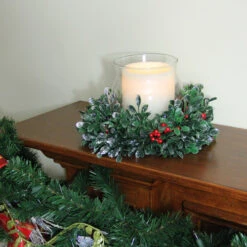 Northlight 6" Clear And Green Boxwood With Berry Tipped Christmas Hurricane Pillar Candle Holder -Chic Christmas Decoration rbzudvehussznktrckcdxcuwxgb0wo4h 85769.1588371118